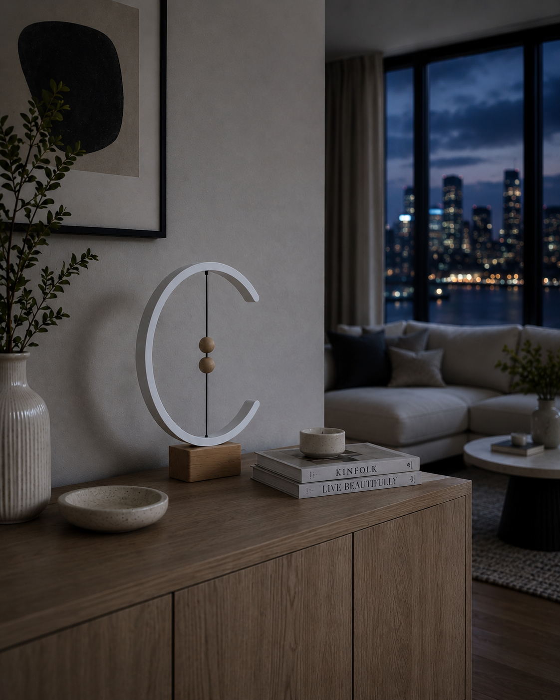Lumière™ Magnetic Balance Lamp
