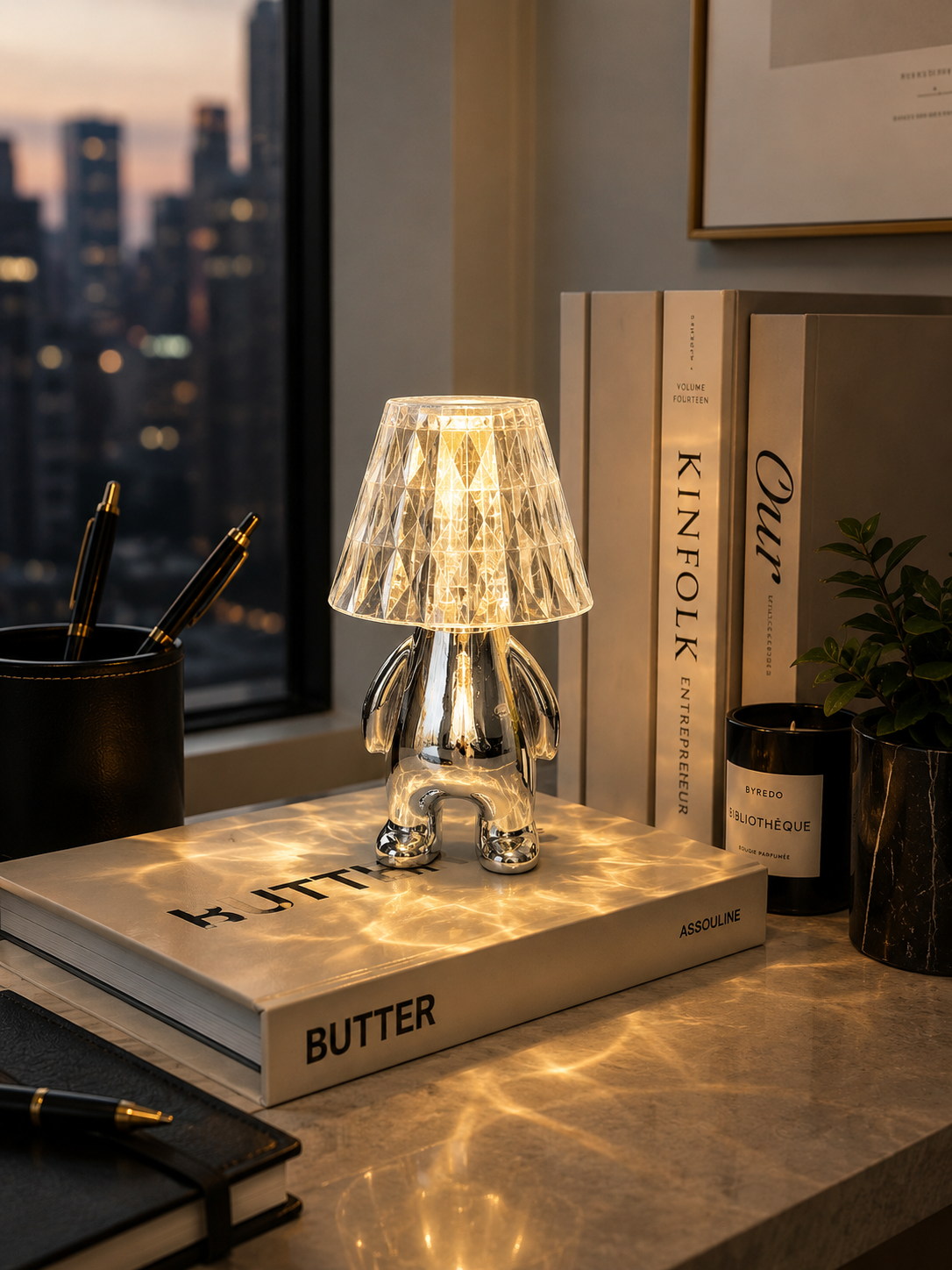 Nestora™ CrystalGlow Mini Table Lamp